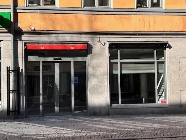 Drottninggatan 22-24, Butikslokal