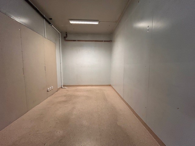 Drottninggatan 22-24, Butikslokal