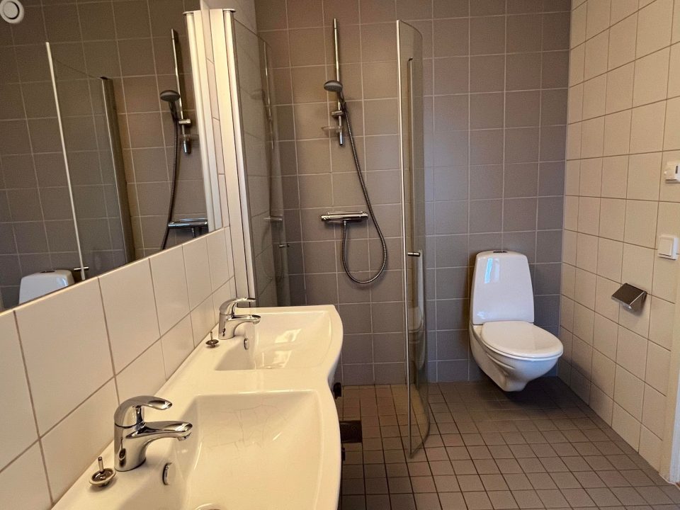 Rudbecksgatan 11H (radhus) garageplats ingår