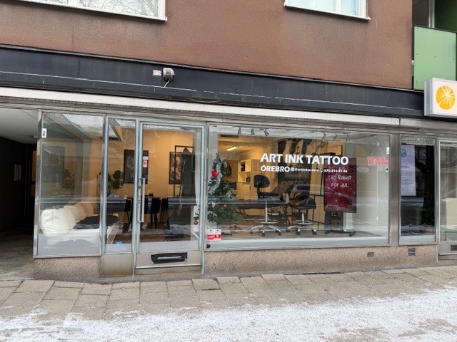 Järnvägsgatan 11, liten butikslokal på norr