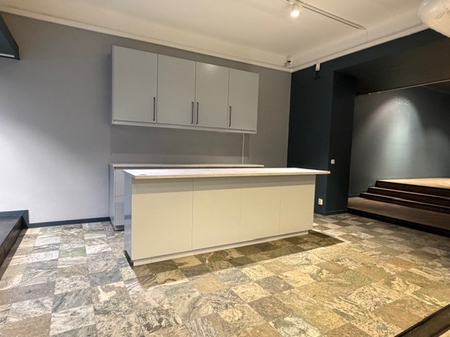 Drottninggatan 40, Frisörsalong