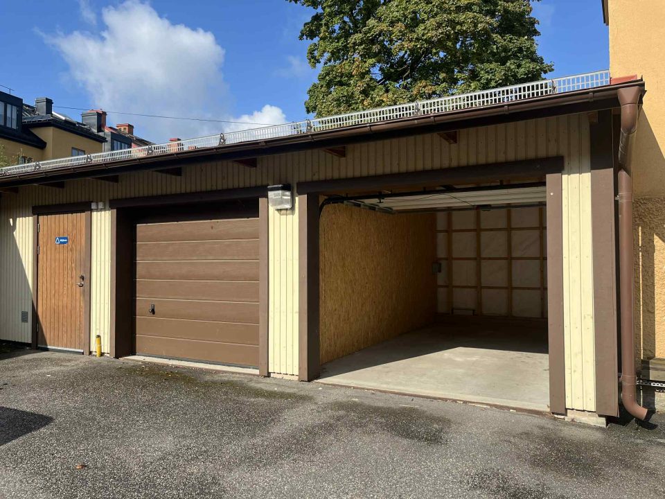 Angelgatan 11, eget kallgarage