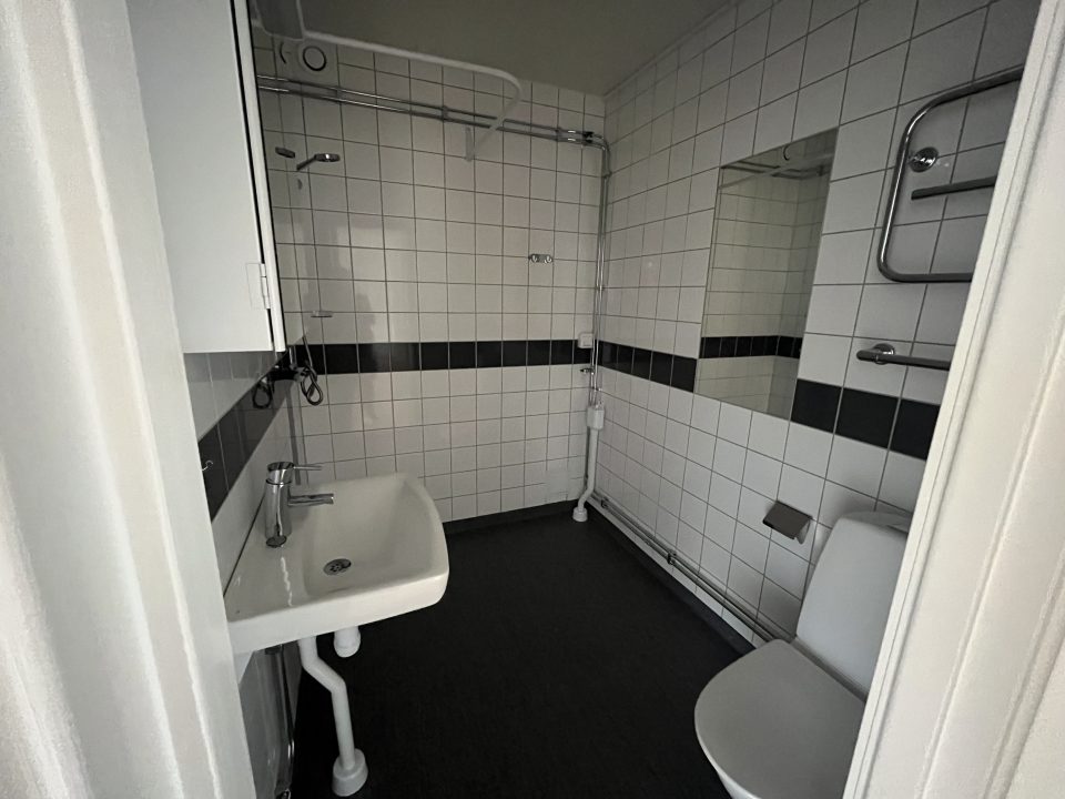 Järnvägsgatan 9 (Bilder i annons)
